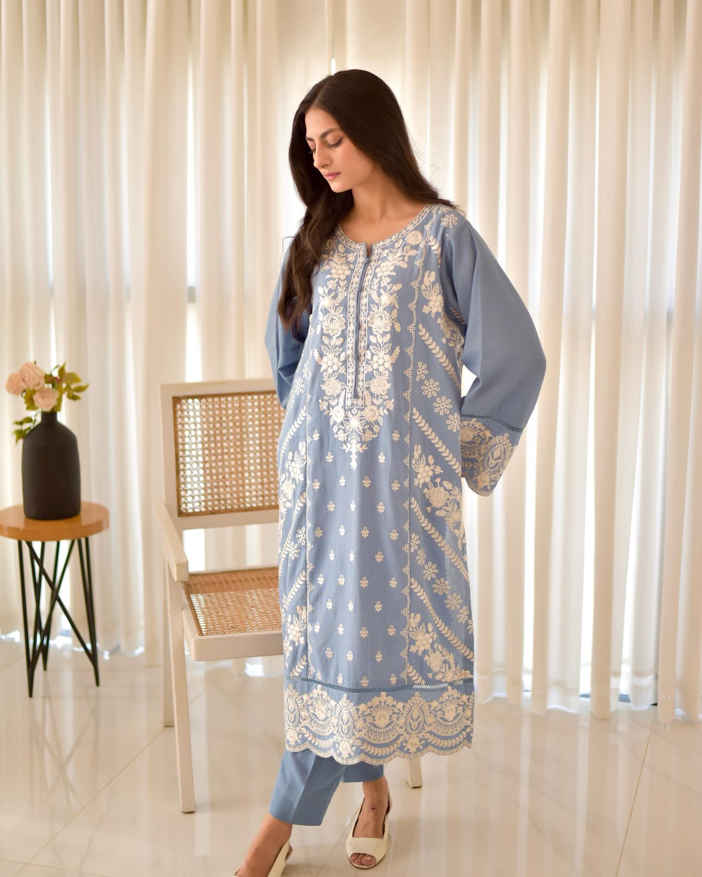 Neelam Embrioded 2pc