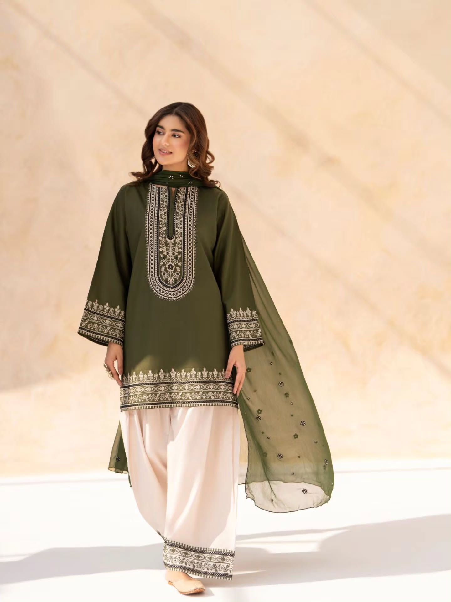 Zaitoon 3PC – Premium Cotton Dress