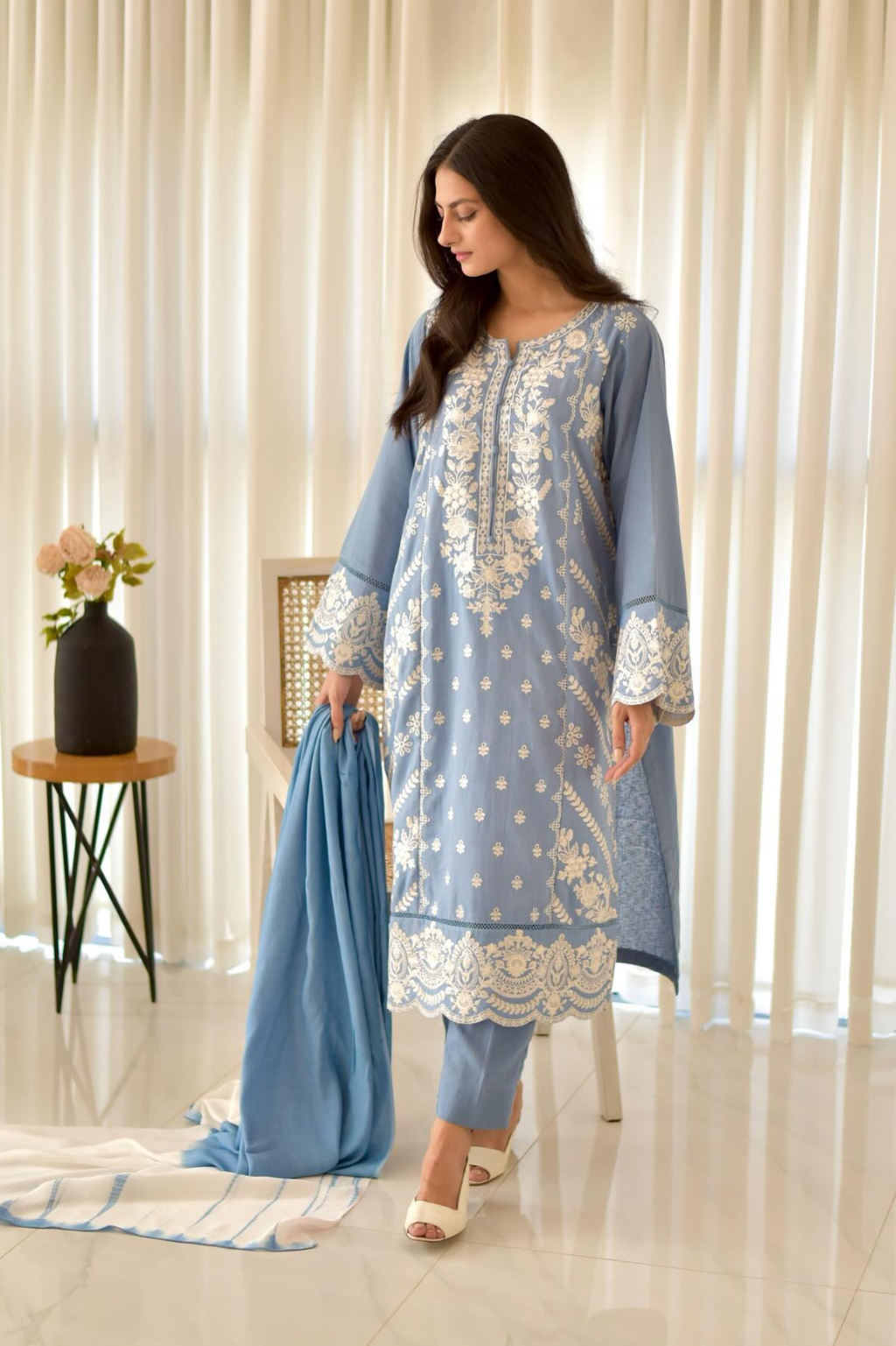 Neelam Embrioded 3PC