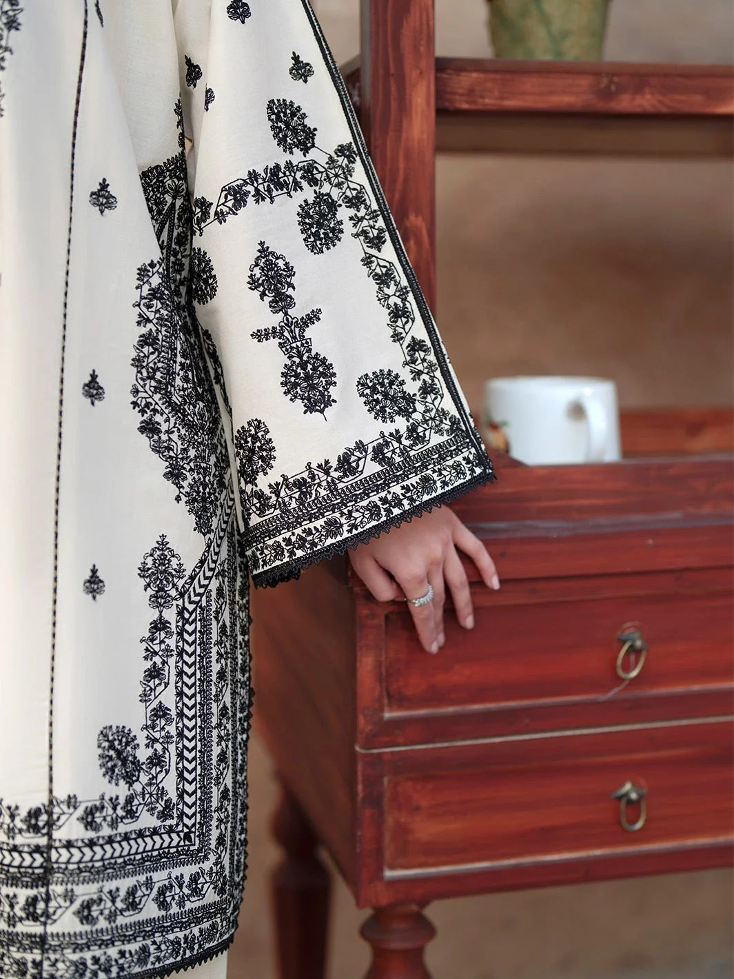 Noorban 3PC – Premium Cotton Embroidered 3 Piece Suit